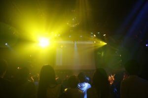 音楽を仕事としてお金を稼ぐ方法/ミュージシャンライフ