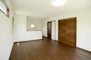 【口下手でも大丈夫】家賃を交渉して浮いたお金で好きなものを買う方法