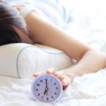 睡眠不足による健康リスクと危険性!改善のための重要なポイントと項目