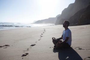 仕事や人生に疲れてしまった時の解決策と対処法