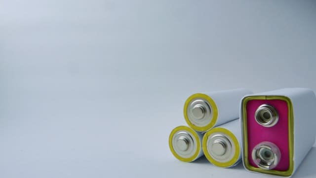 【電池/充電器】9V電池を充電式に変えて無駄なコストを下げる方法