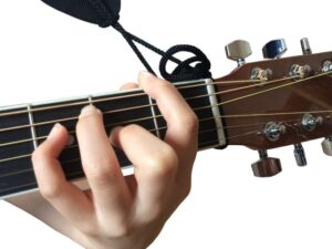 アコギ初心者が挫折してしまうFコードの3つの押さえ方のコツ