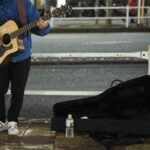 路上ライブを行うことは違法なのか?トラブルにならないための知識