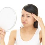【脂性肌】顔のテカリと脂っぽさの原因と対策