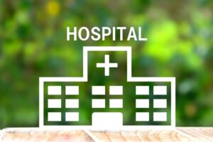 医療費が高額になってしまう場合は限度額適用認定証を申請して負担を減らす方法