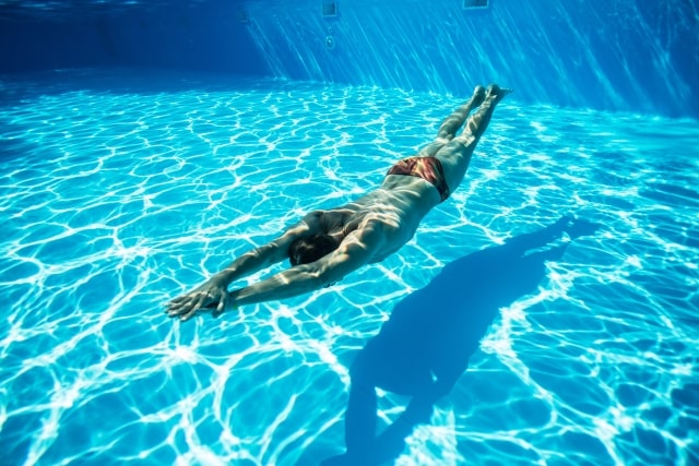 メリットがたくさん！スポーツに最適な水泳で得られる健康とリラックス効果