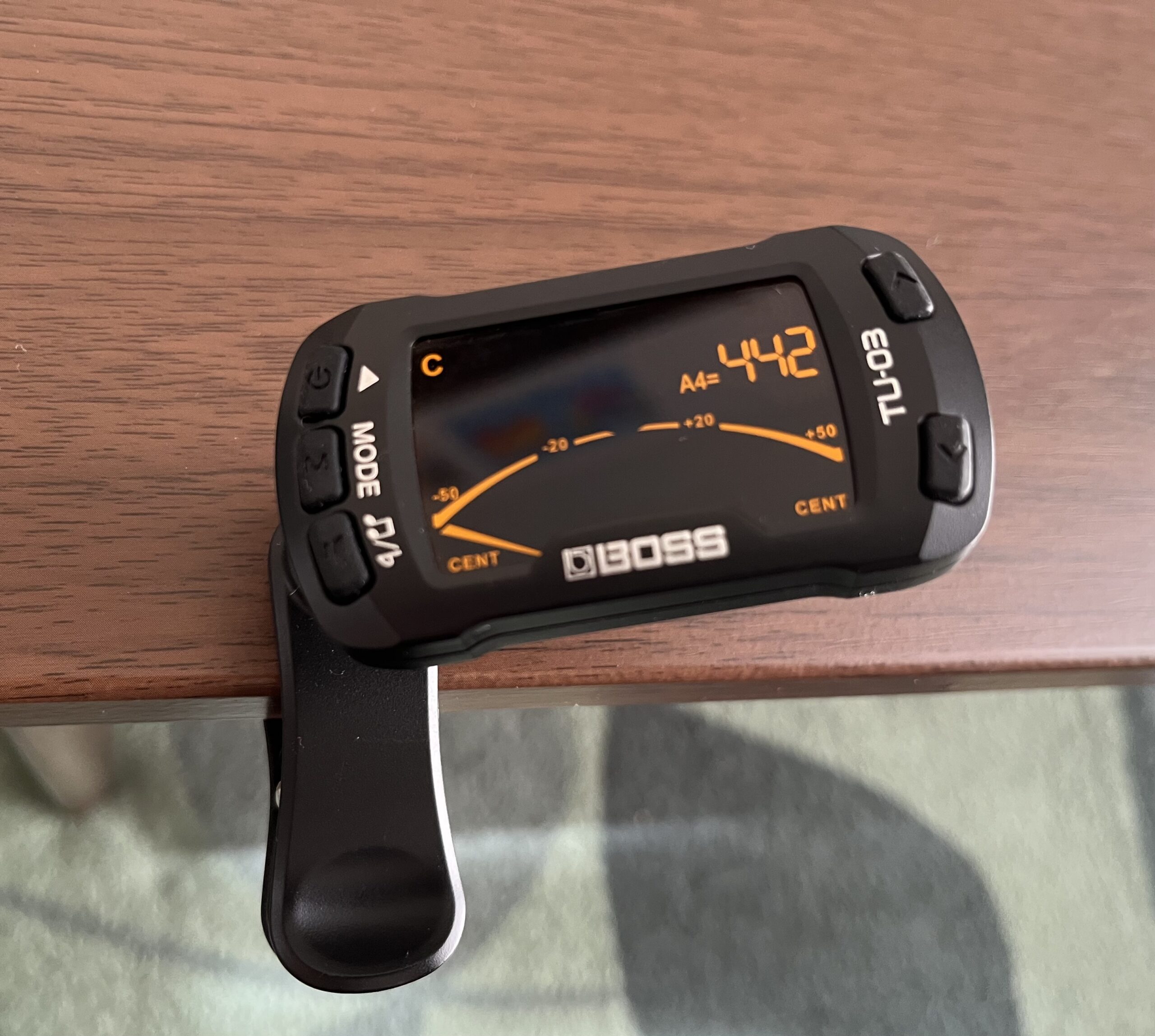 ベース初心者のチューナー選び｜チューナーを使用してわかった体験談