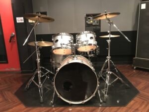 【スタジオ入門】はじめてのスタジオ練習の流れ｜初心者でも安心の当日ガイド
